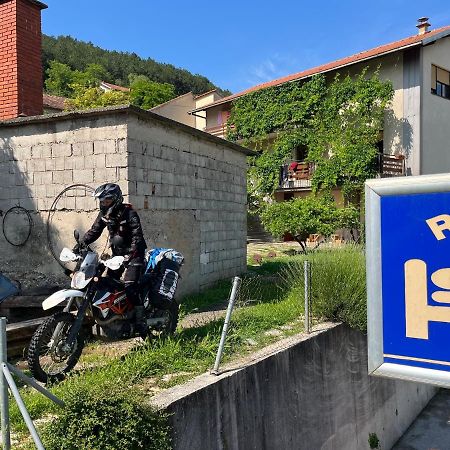Rooms "Nada Zunic" Knin Exterior foto